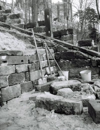 Mauer bauen